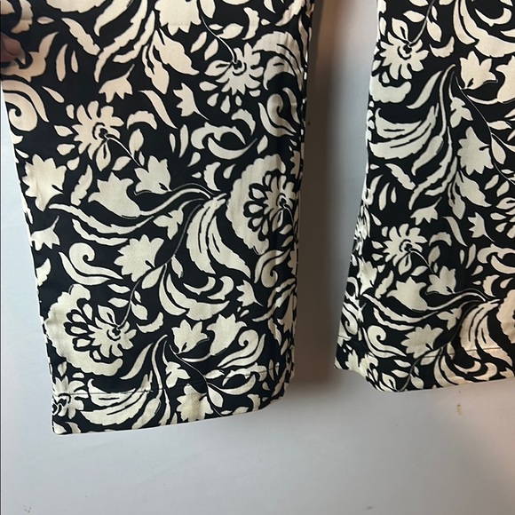 Philosophy Women's Wide Legs Black Ivory Floral  Print Pants Elastic Waist Sz XS - Picture 3 of 9